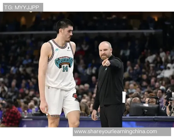 35灰熊对阵火箭精彩直播全程回顾与赛后分析